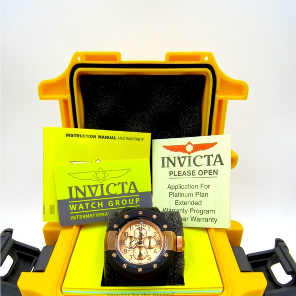 COPY - Invicta Watch With Papers Hard Case NEW - Picture 1 of 13